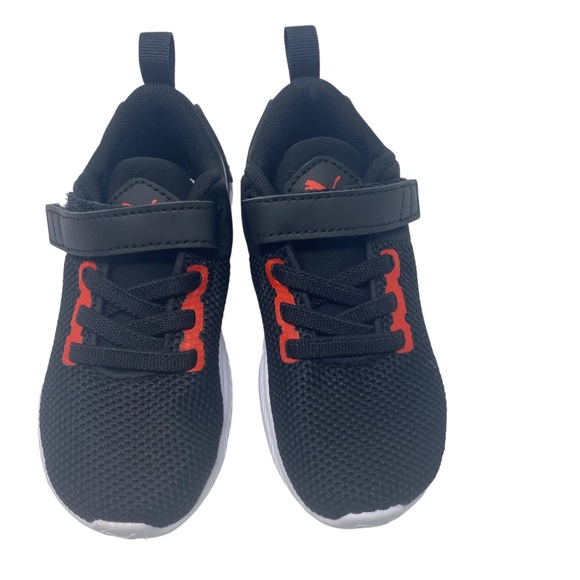 Puma Kids Flyer Runner - Size 7 - Picture 2 of 8